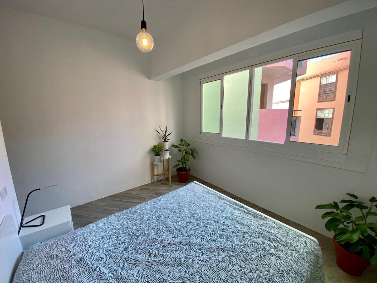 Room With Private Bathroom - Vivienda Vacacional Out Of Blue ซานตาครูซเดลาปัลมา ภายนอก รูปภาพ
