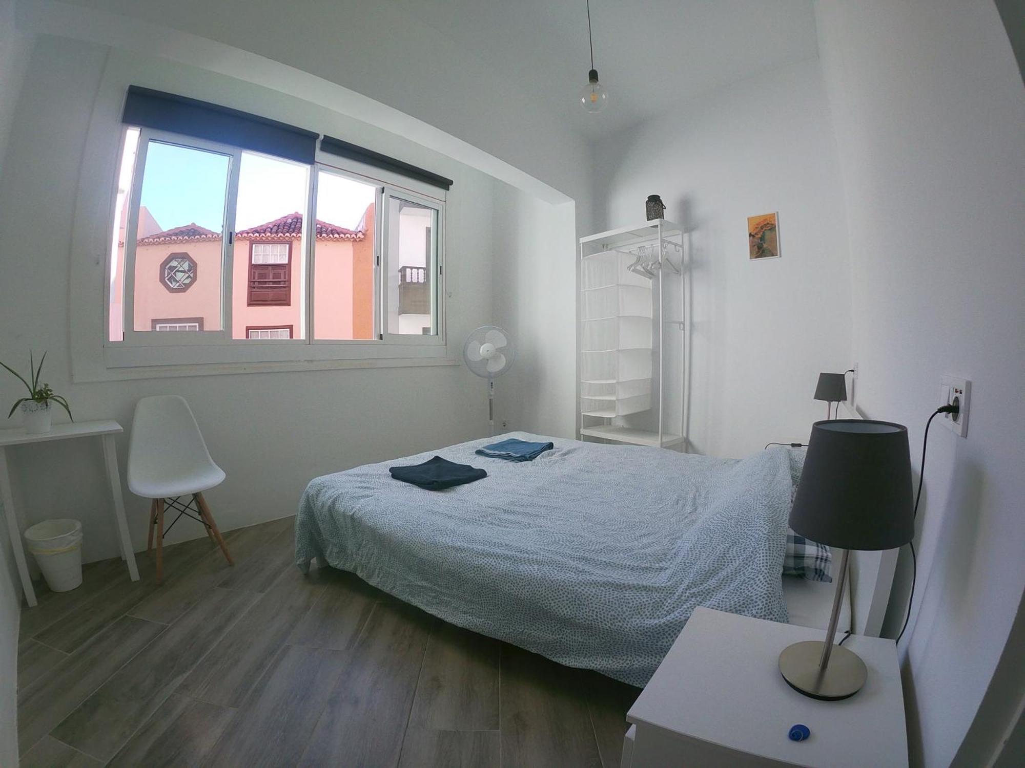 Room With Private Bathroom - Vivienda Vacacional Out Of Blue ซานตาครูซเดลาปัลมา ภายนอก รูปภาพ
