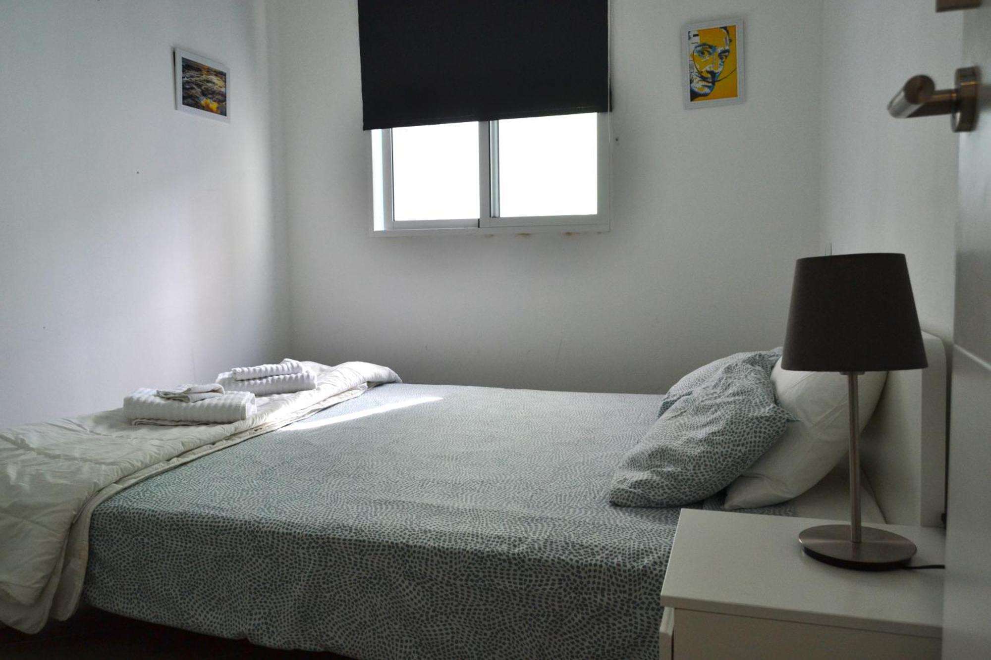 Room With Private Bathroom - Vivienda Vacacional Out Of Blue ซานตาครูซเดลาปัลมา ภายนอก รูปภาพ