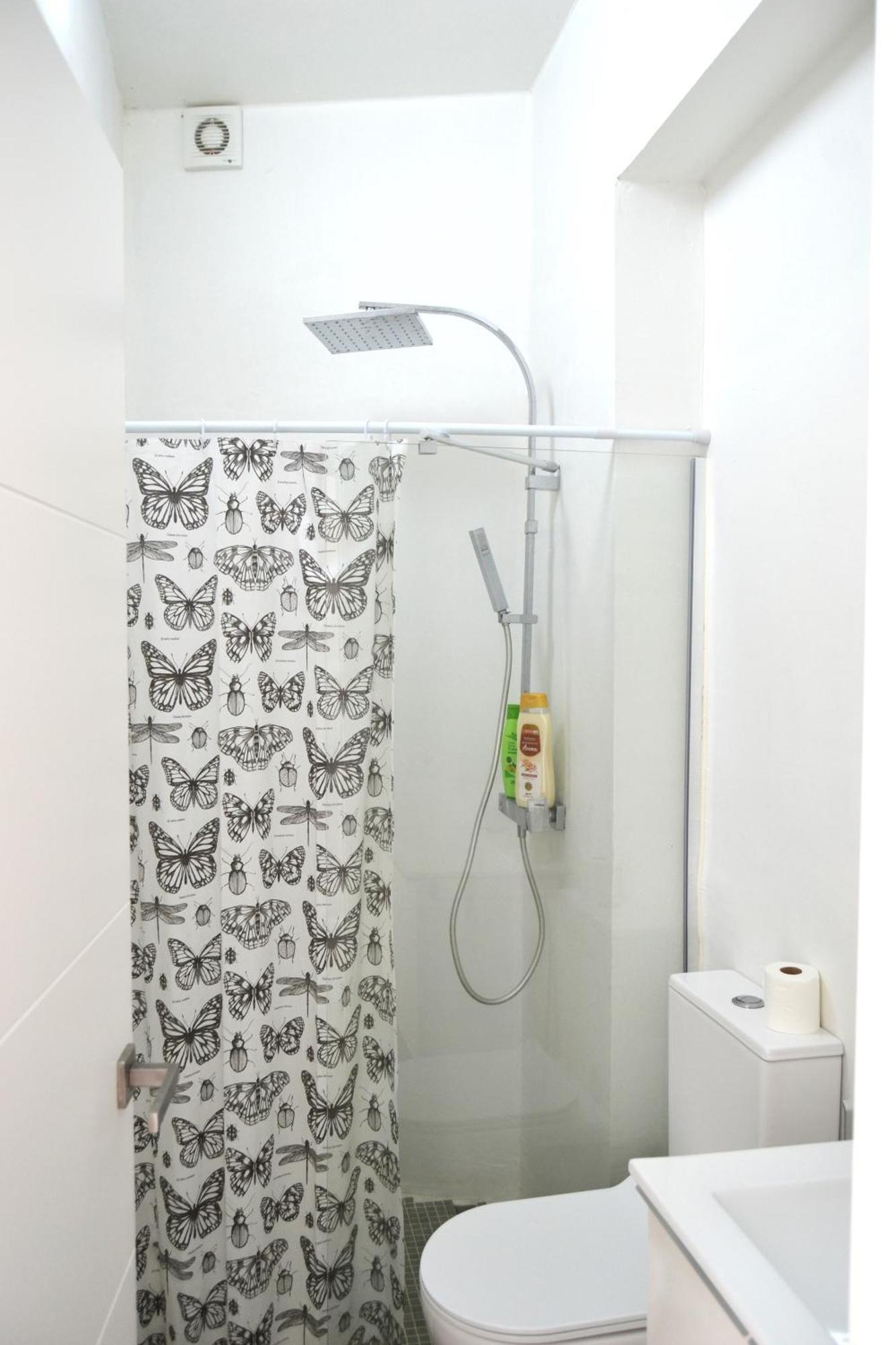 Room With Private Bathroom - Vivienda Vacacional Out Of Blue ซานตาครูซเดลาปัลมา ภายนอก รูปภาพ